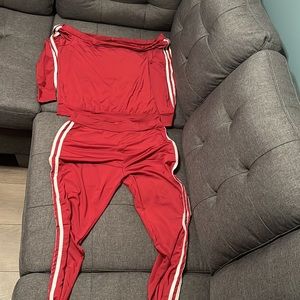 Two piece outfit off shoulder